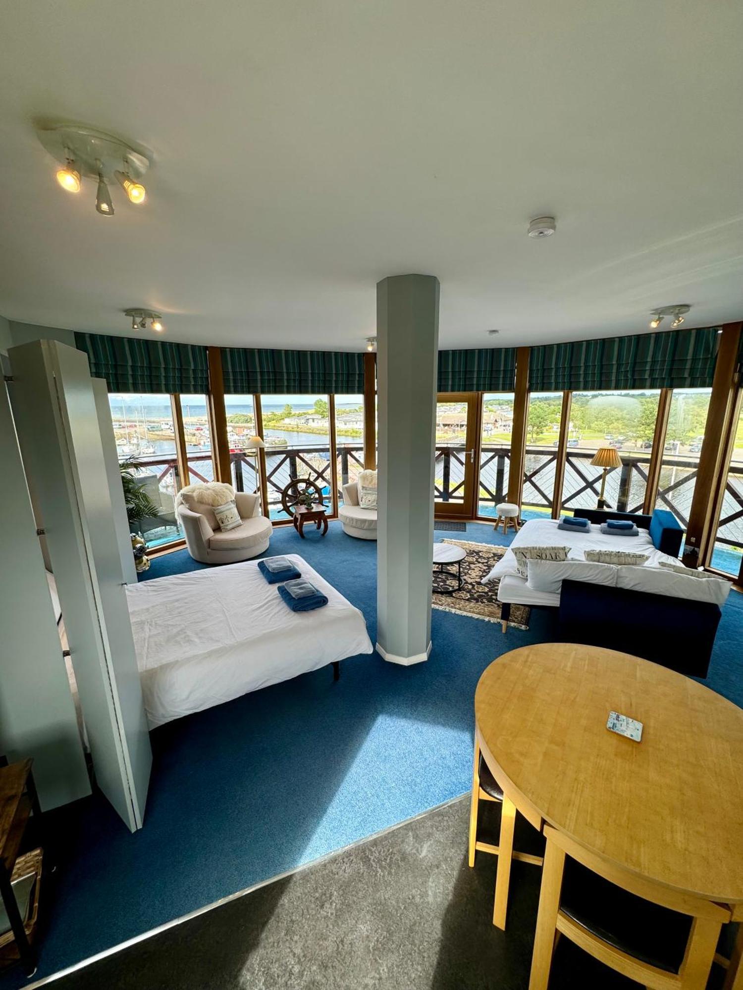 Appartement The Lighthouse à Nairn Extérieur photo